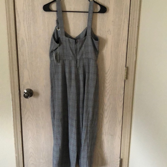 Jumpsuit - Picture 2 of 2